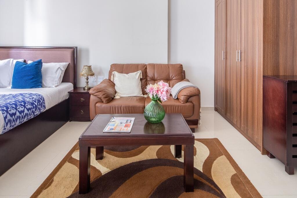 Frank Porter - Elite Sports Residence - Accommodation Dubai 4