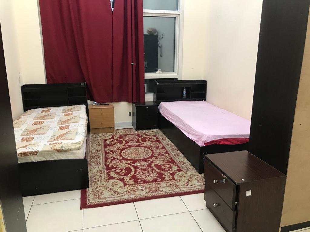 Affordable Couple Rooms Next To Metro And Near To All Tourist Destinations - thumb 1