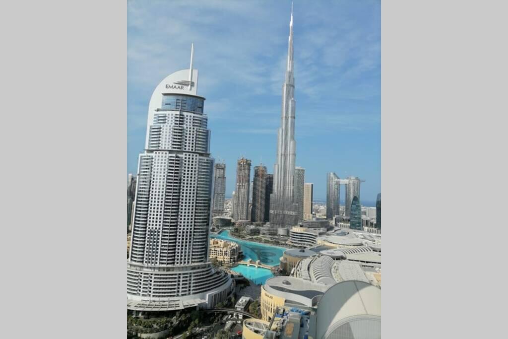 Full Burj Khalifa & Fountain View 1 Bedroom Apt - Accommodation Abudhabi