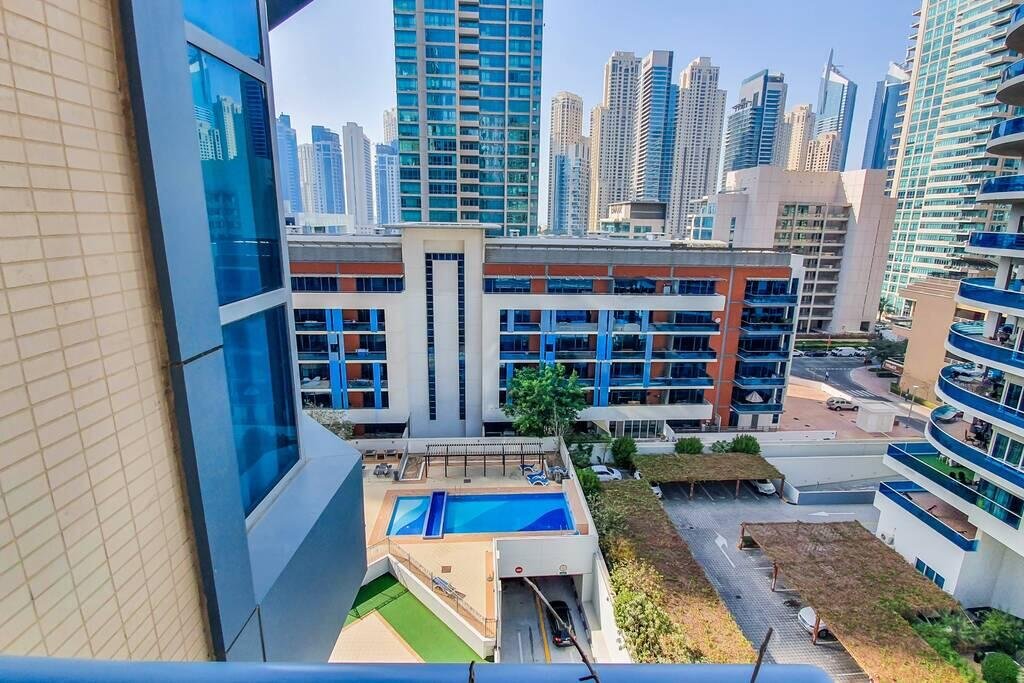 Fully Furnished 1 Bed In Marina - Find Your Dubai
