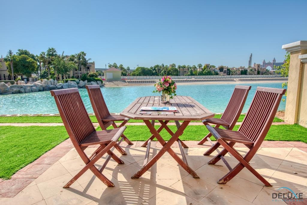 Gorgeous 5BR Villa With Private Pool On Palm Jumeirah - Accommodation Abudhabi