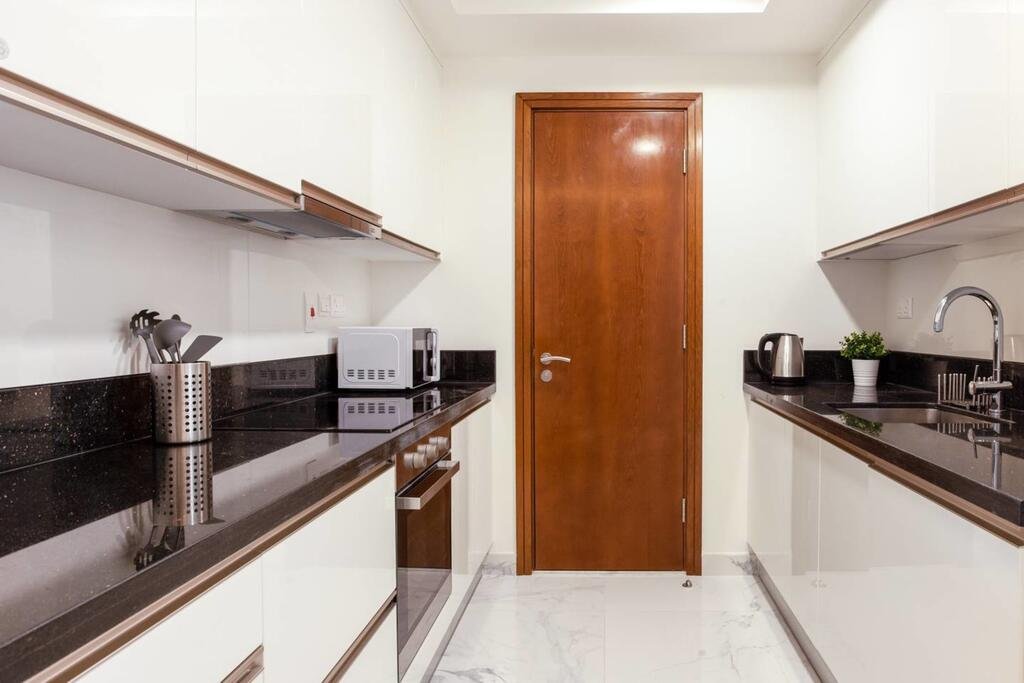 GuestReady - Exclusive Flat With Canal Views In Al Habtoor - thumb 6