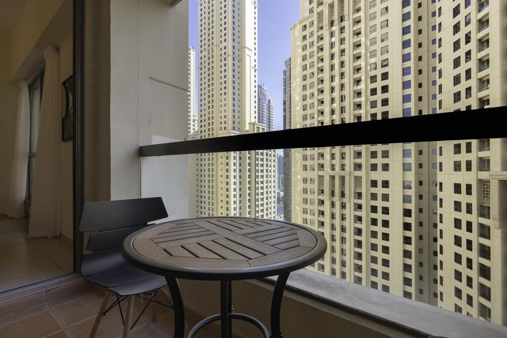 GuestReady - Exquisite 3BR Apt For 6 Guests In Dubai Marina! - thumb 5