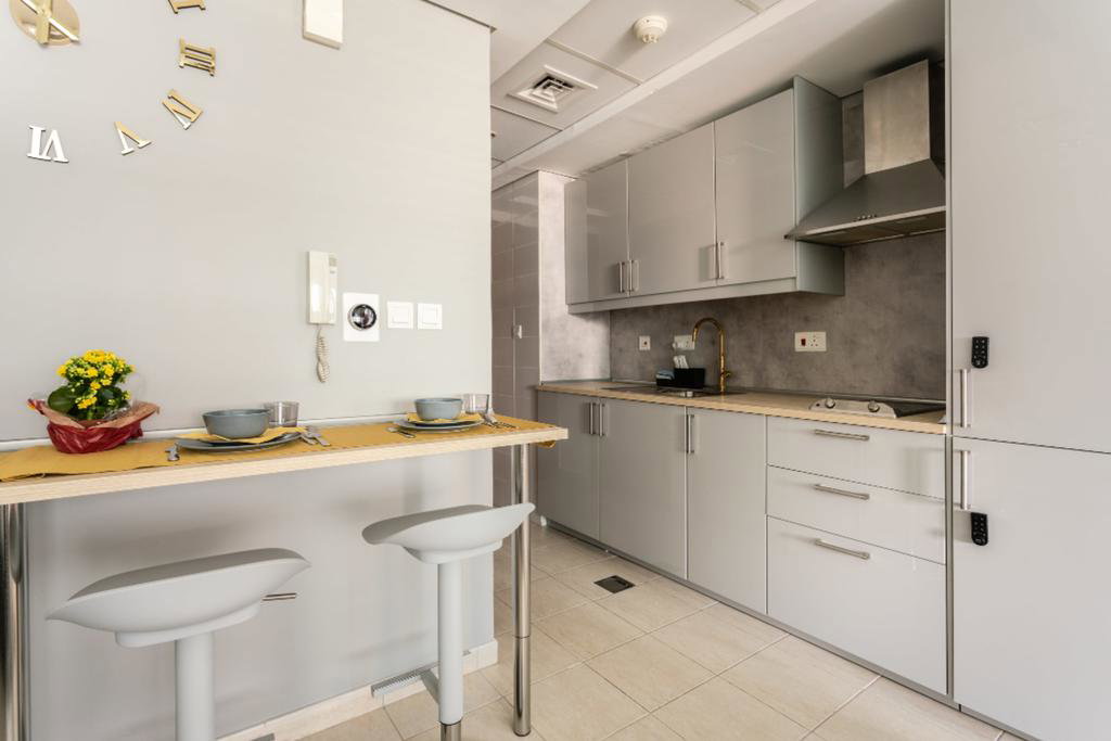 GuestReady - Family Studio Steps Away From The Metro - thumb 2