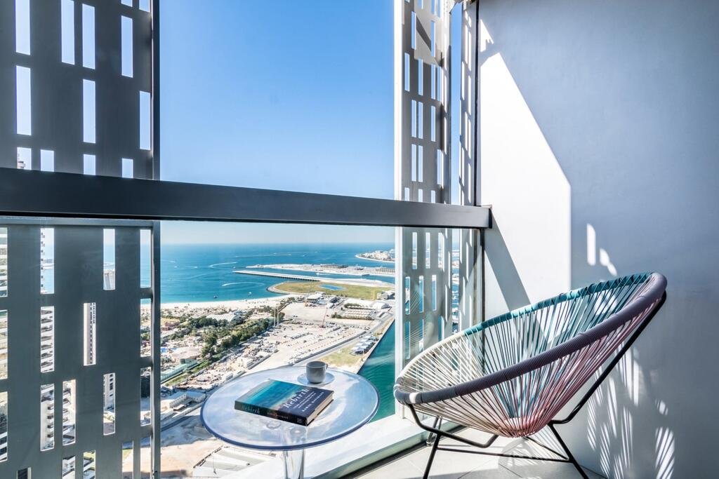 GuestReady - Modern Apt In Cayan Tower With Stunning Ocean Views - Accommodation Abudhabi 0