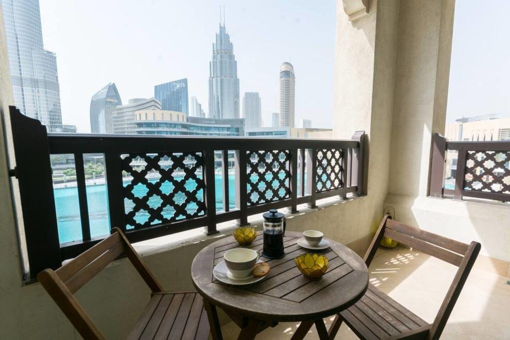 Incredible Stay At Dubai Old Town -Souk Al Bahar - thumb 0