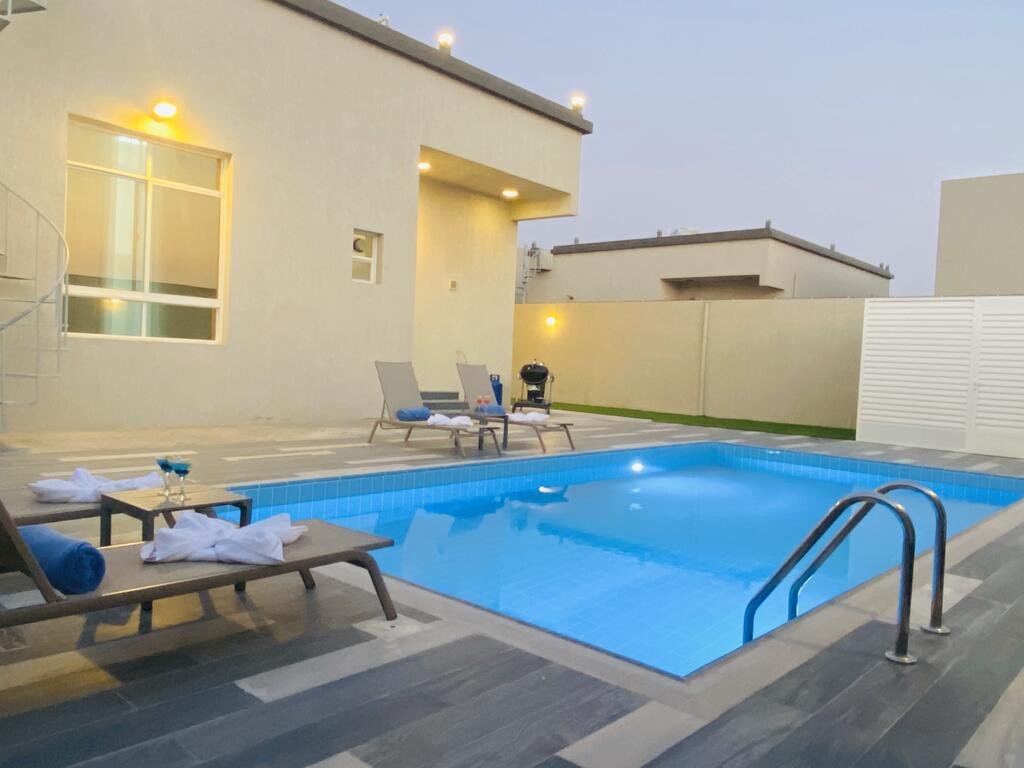 Kay Homes Private Villa With Pool - thumb 0