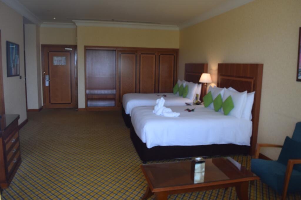 Al Raha Beach Hotel - Accommodation Dubai 4