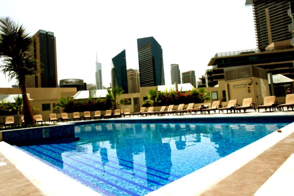 1BR Dubai Marina View - Accommodation Abudhabi 4