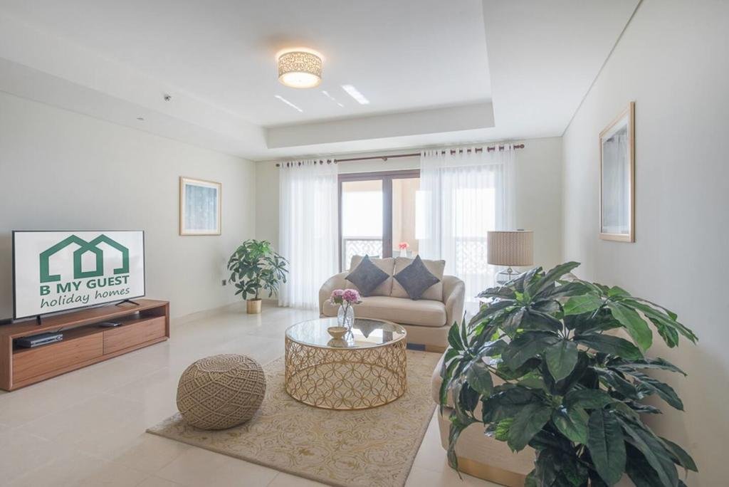 Astounding 3 BR With Full Sea View In Palm Jumeirah - Accommodation Abudhabi 1