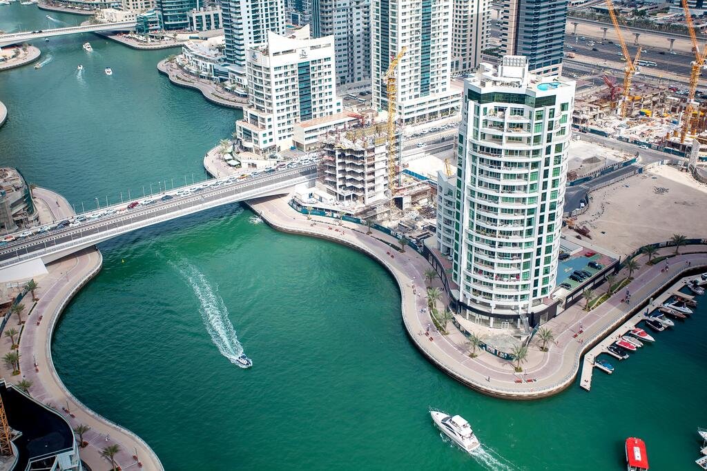 Awesome Marina Canal View 1BD Bay Central Marina - Accommodation Dubai 0