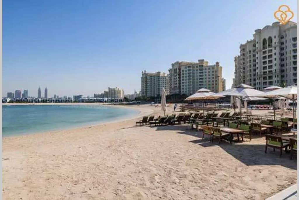 Beach Front Stylish Apartment On The Palm - Accommodation Dubai 5