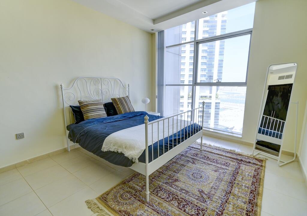 Beautiful And Bright 3BR Entire Apartment With Full View Of Marina And Beach - Accommodation Abudhabi 2