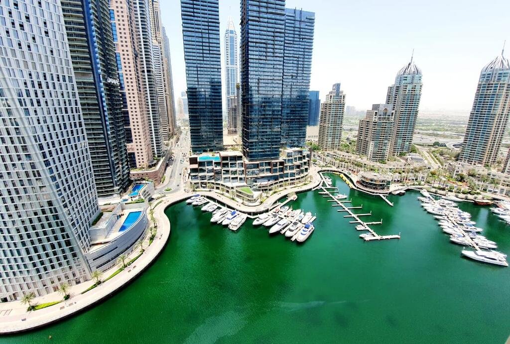 Beautifully Designed 1 Bed With Marina Views - Accommodation Dubai 2