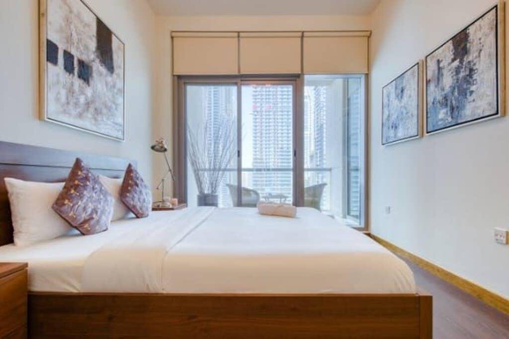 Beautifully Furnished 1 Bed With Marina Views - Accommodation Dubai 6