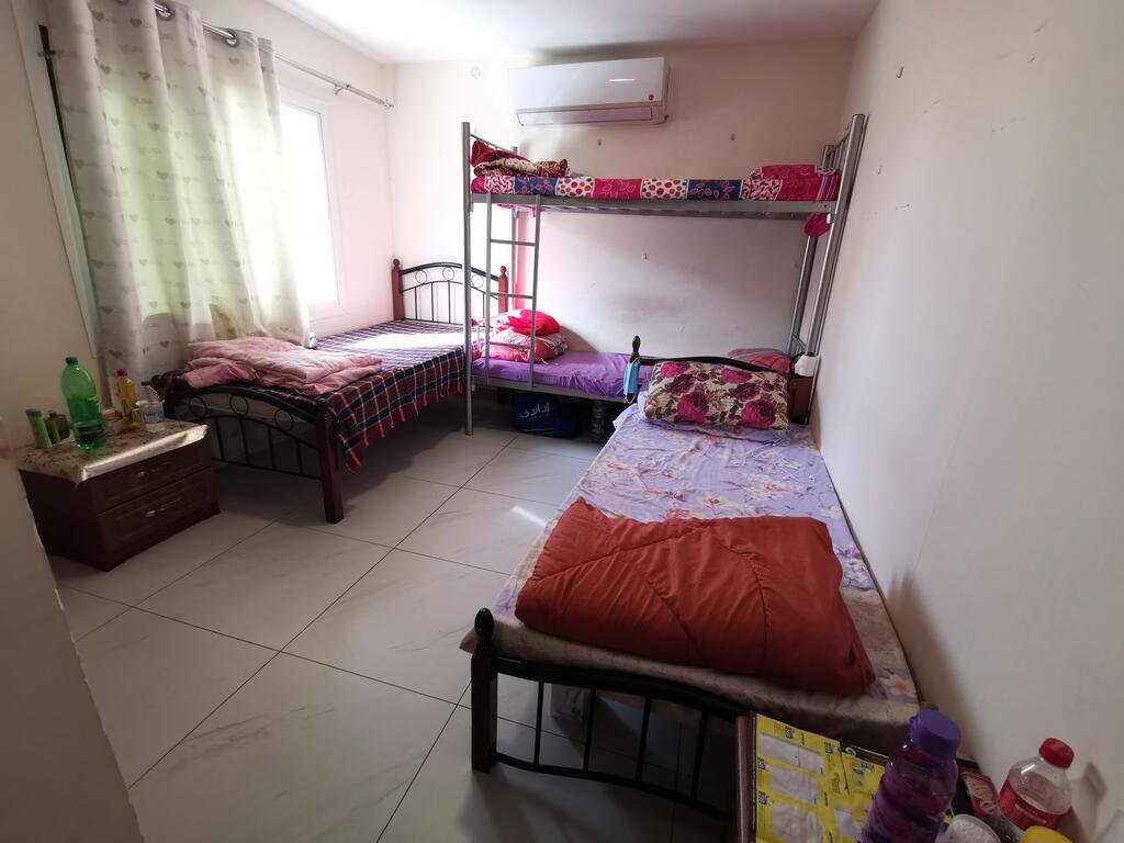 Bed Space For Females Near Metro Station - Tourism UAE
