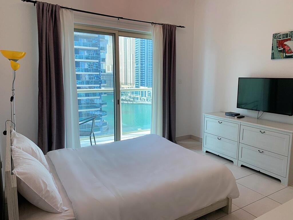 Bespoke Residences - Studio Apartment With Marina View - Accommodation Abudhabi