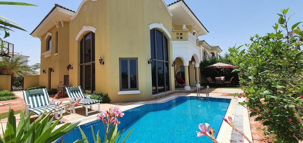 Best Palm Jumeirah Beachfront Villa 5 Bedroom With Private Pool By Stay Here Holiday Homes - thumb 3