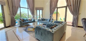 Best Palm Jumeirah Beachfront Villa 5 Bedroom With Private Pool By Stay Here Holiday Homes