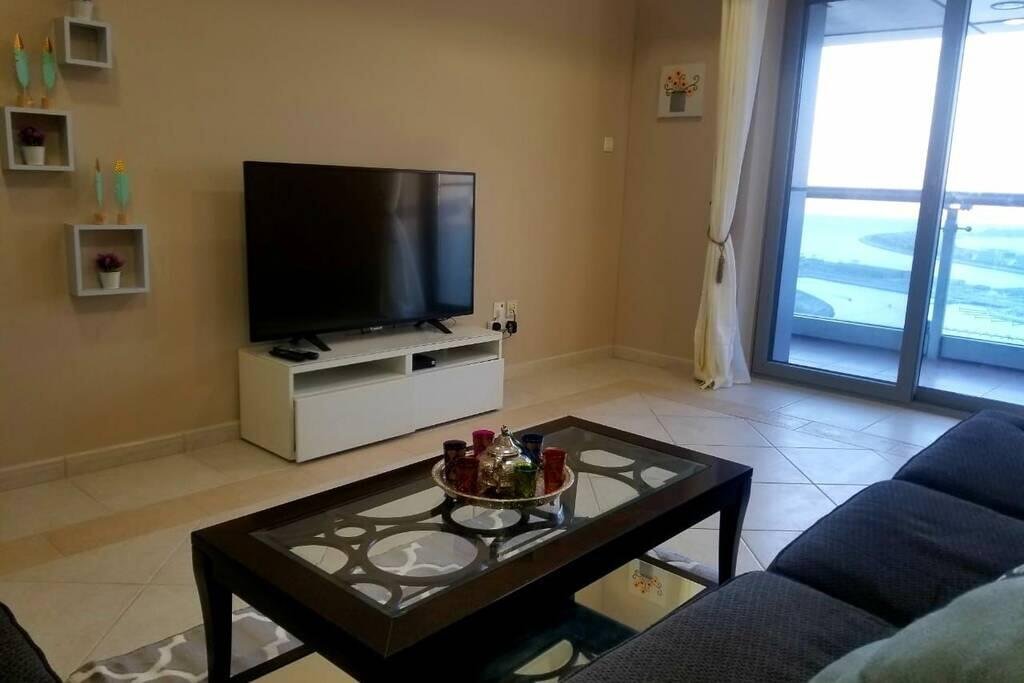 2 Bedroom Sea View Apartment Princess Marina ! WALK TO BEACH - Accommodation Abudhabi 5