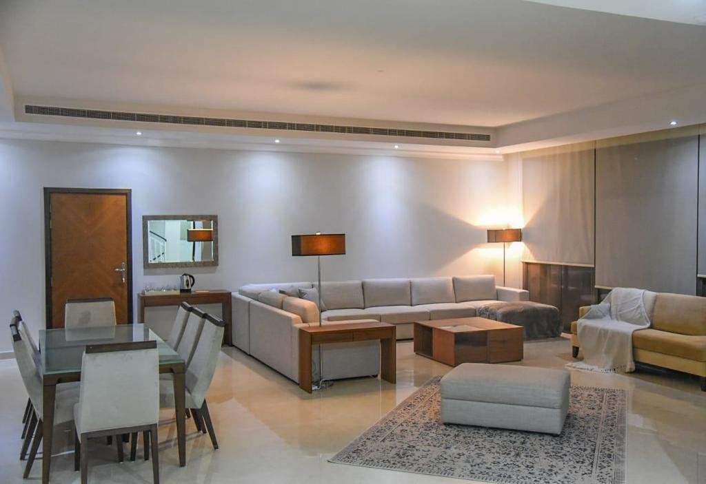 Brand New Luxury 5 Bedroom Villa With Sea View - Accommodation Abudhabi 6