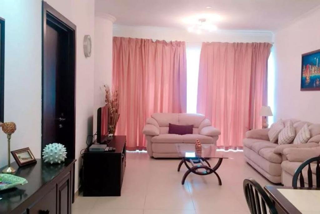 Bright And Clean Apartment In JLT - thumb 0