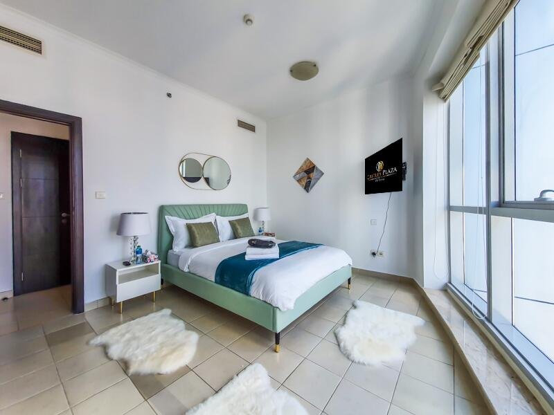 Castle Plaza- Comfortable 2 Bedroom Partial Sea View - Accommodation Abudhabi 6