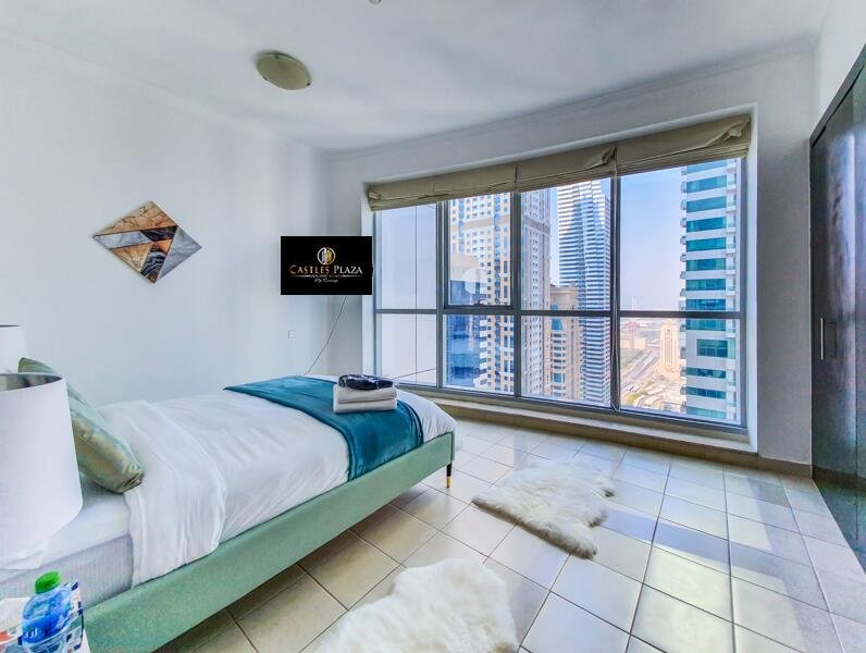Castle Plaza- Comfortable 2 Bedroom Partial Sea View - Accommodation Abudhabi 2