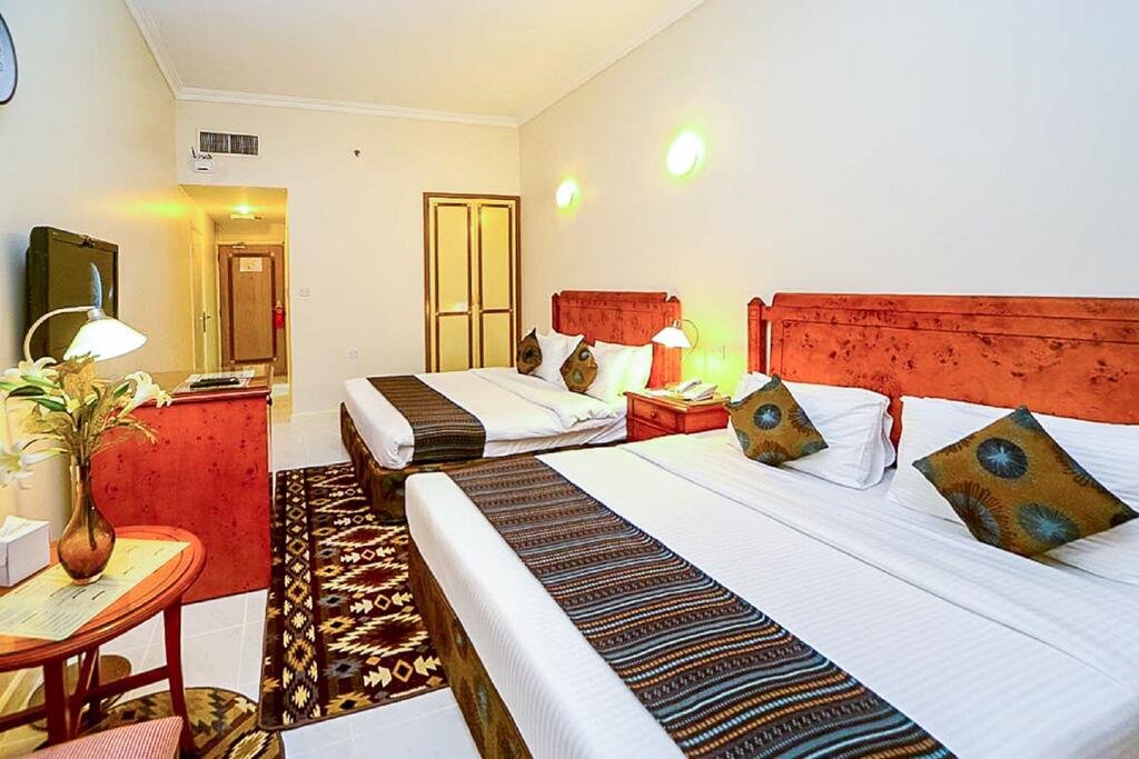 Chic Suite In Lively Area Near Rolla Square Park - Accommodation Abudhabi