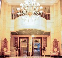Chic Suite In Lively Area Near Rolla Square Park Accommodation Dubai