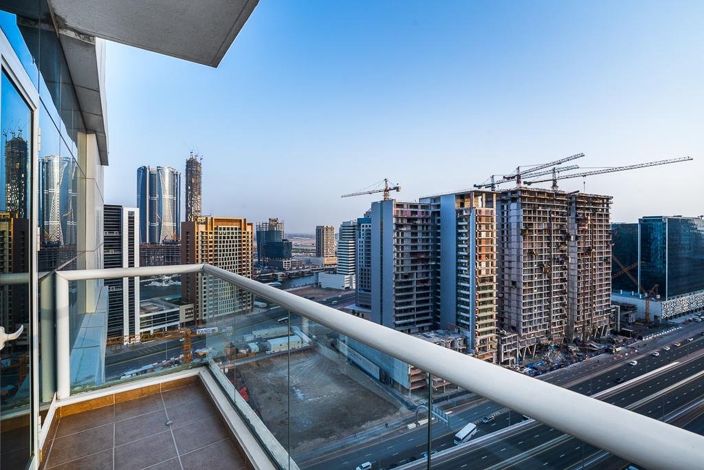 City Nights - 2B Burj Al Nujoom Tower - thumb 7