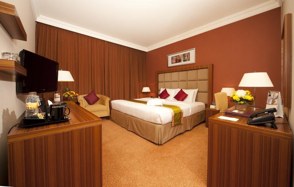 City Seasons Al Hamra Hotel - Accommodation Abudhabi