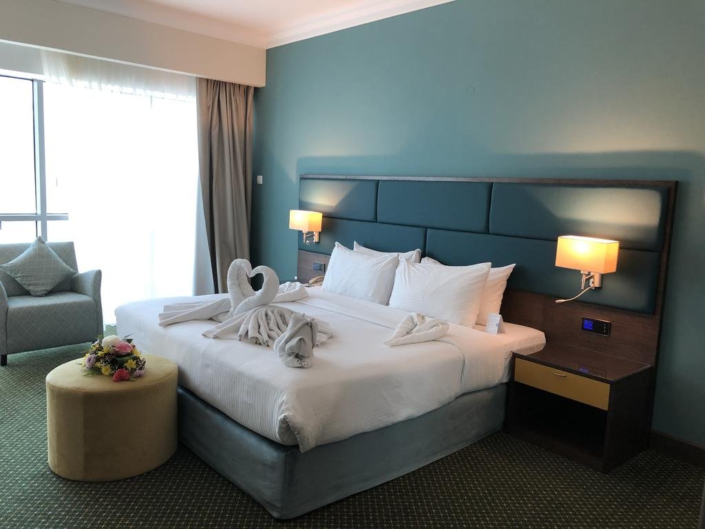 City Seasons Hotel Dubai - Accommodation Abudhabi 0