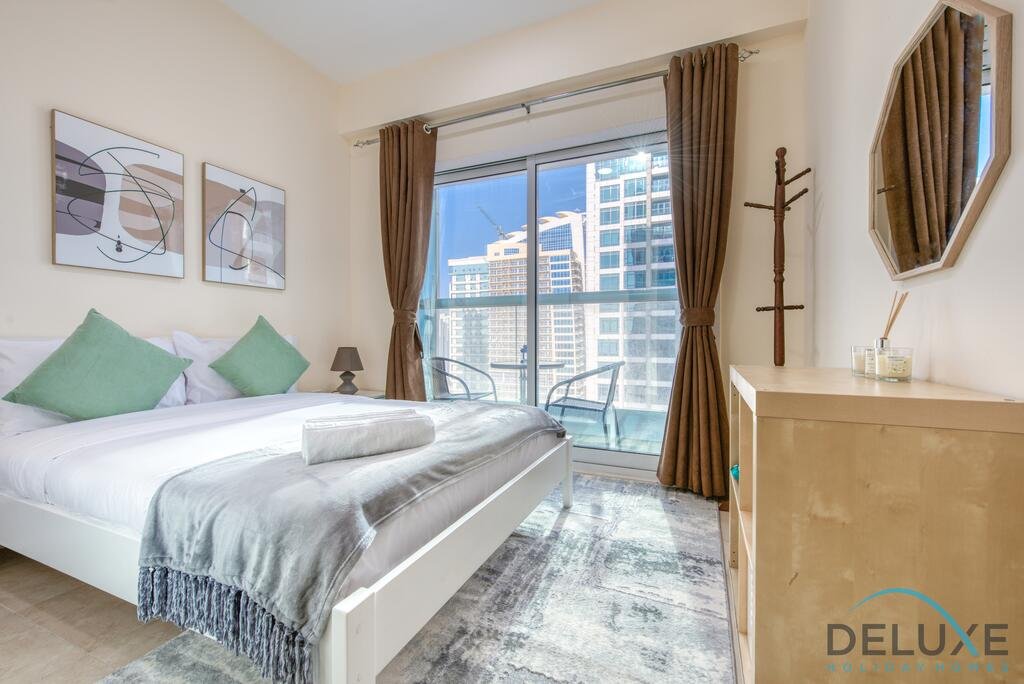 Cozy 2-Bedroom Apartment At Dubai Gate 2, JLT By Deluxe Holiday Homes - thumb 1