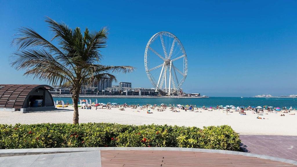 Cozy Beachfront Apartment In JBR By Deluxe Holiday Homes - Accommodation Abudhabi