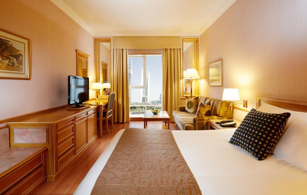 Crowne Plaza - Dubai Apartments, An IHG Hotel - Accommodation Abudhabi 3