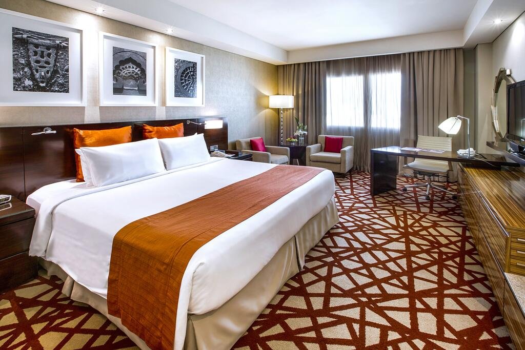 Crowne Plaza Dubai Deira, An IHG Hotel - Accommodation Abudhabi 1