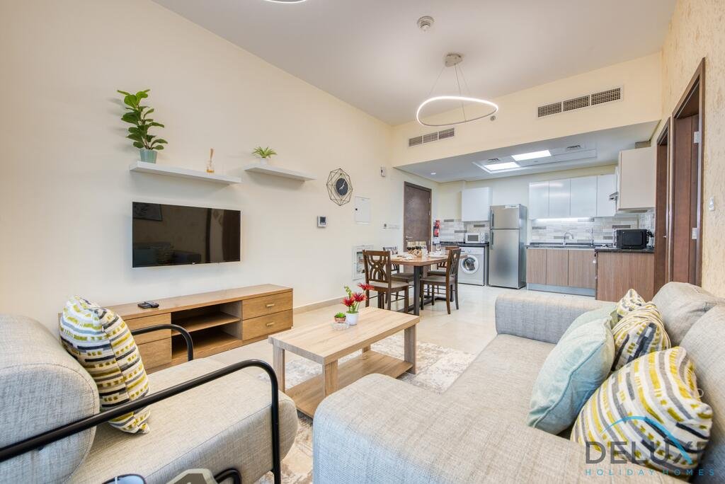 Dainty 1-Bedroom Apartment At Azizi Samia By Deluxe Holiday Homes - Accommodation Abudhabi 1