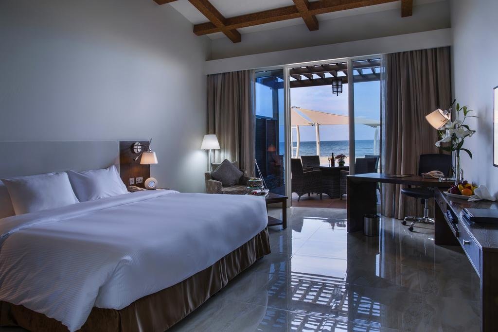 Danat Jebel Dhanna Resort Accommodation Abudhabi