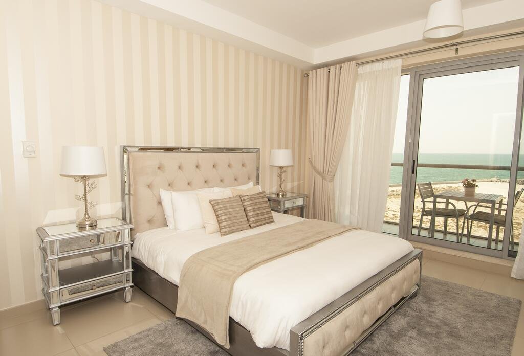 Deluxe Ocean View - Accommodation Dubai 1