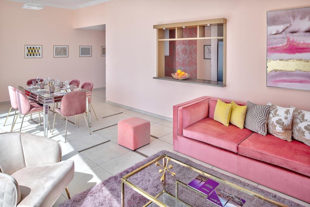 Dream Inn Dubai Apartments - 48 Burj Gate Luxury Homes - Accommodation Abudhabi