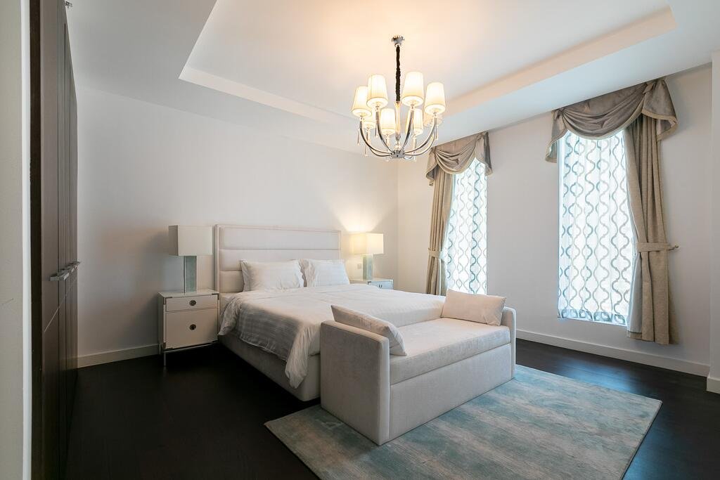 Driven Holiday Homes - Next To Ritz Carlton Luxury Apartment Limestone House, DIFC - Accommodation Abudhabi 5