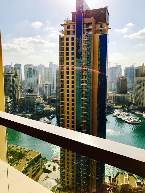 Dubai Beachfront Apartment - Accommodation Dubai 3