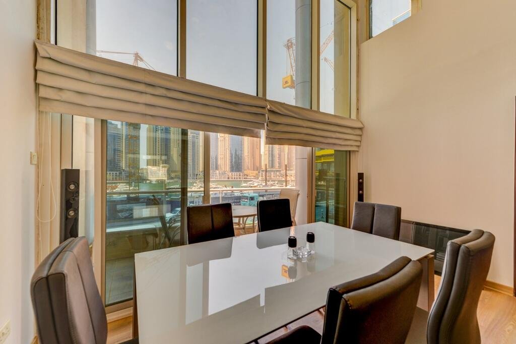 Duplex Apartment Next To The DMCC Metro Station - Accommodation Dubai 4