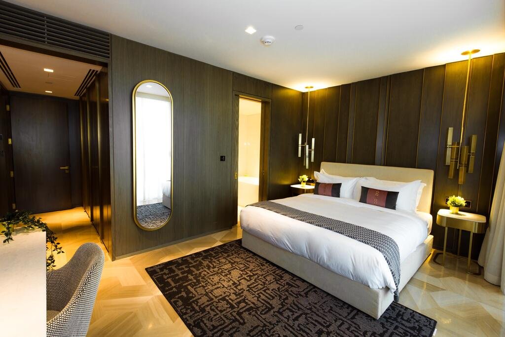 Eden's Dubai - FIVE Residences - Accommodation Abudhabi 4