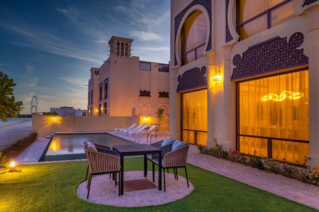 Exclusive 8-Bedroom Villa With Signature Amenities By Luxury Explorers Collection - Accommodation Abudhabi 4