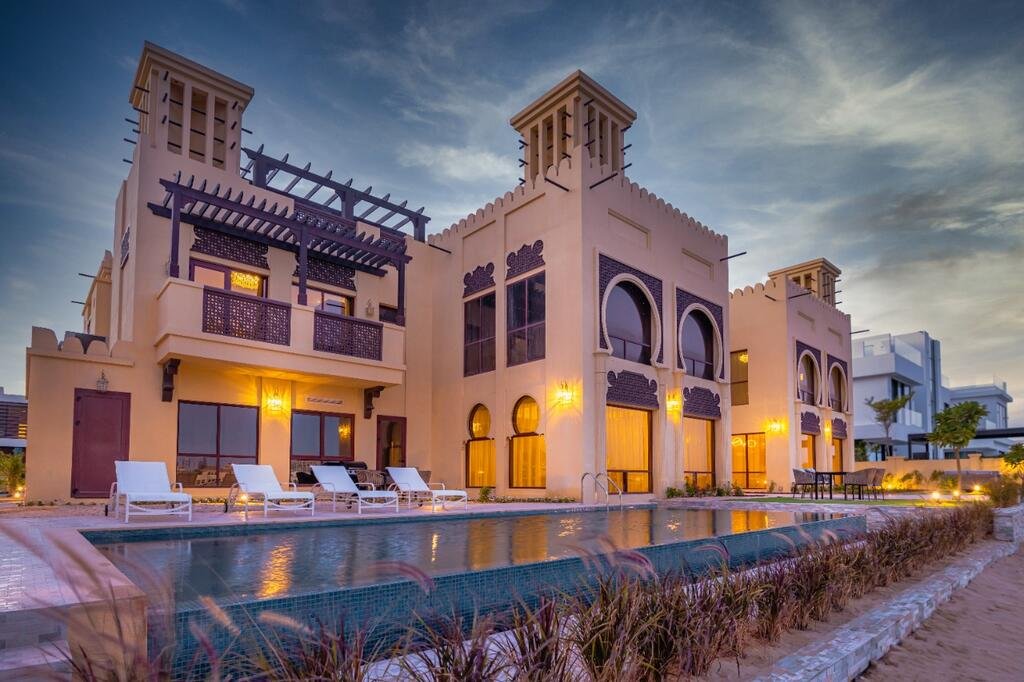 Exclusive 8-Bedroom Villa With Signature Amenities By Luxury Explorers Collection - Accommodation Abudhabi 3