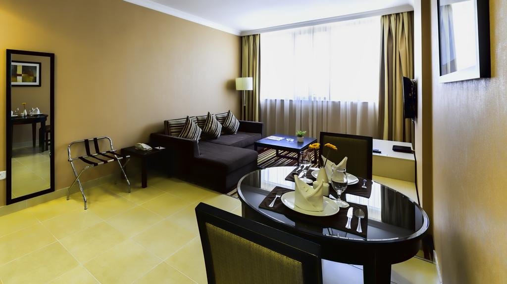 Executive Suites By Mourouj Gloria - Accommodation Dubai 5