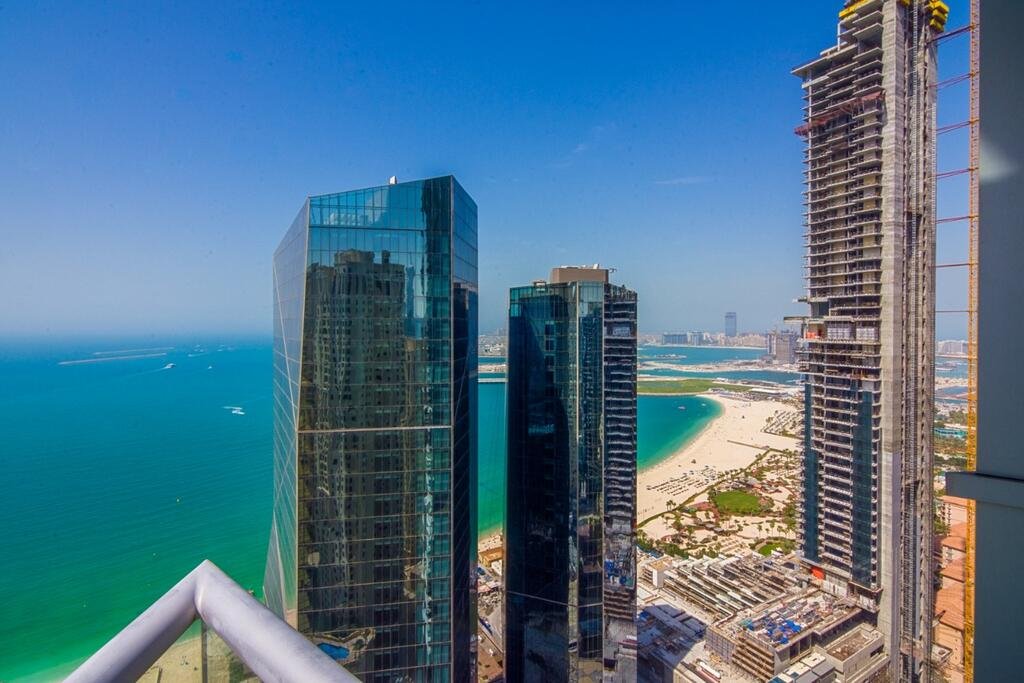 EXQUISITE 3BR PLUS MAIDS - EN-SUITE WITH FULL SEA VIEW - Accommodation Abudhabi