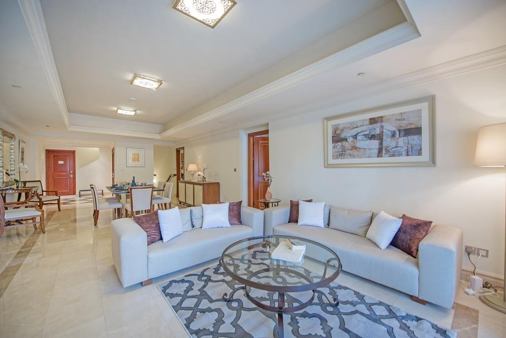 Fairmont Palm Jumeirah Luxurious 3BR Townhouse With Maid's & Private Pool - Accommodation Abudhabi 2
